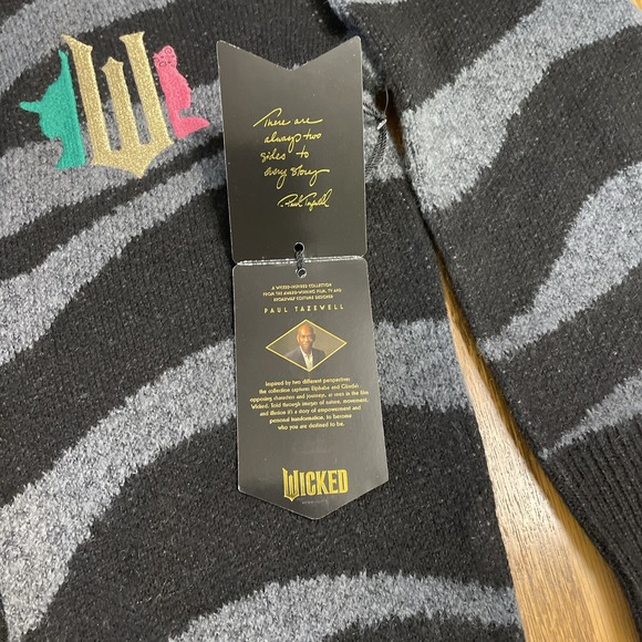 Target x Paul Tazewell Wicked Graphic Cardigan NWT XXS Ariana Grande - Picture 5 of 9